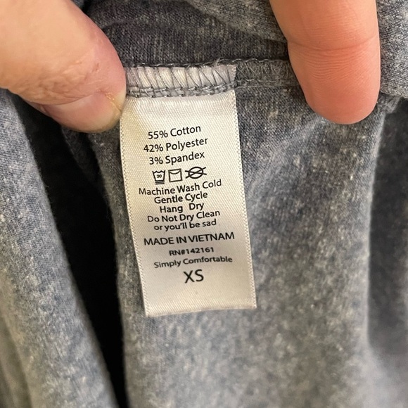 ❤️ 2 for $20 ❤️ Lularoe Randy blue with purple sleeves XS - Picture 4 of 4